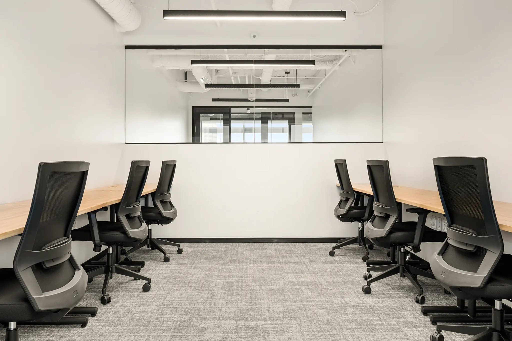 Phoenix Bond | Phoenix | Coworking & Private Offices | Industrious