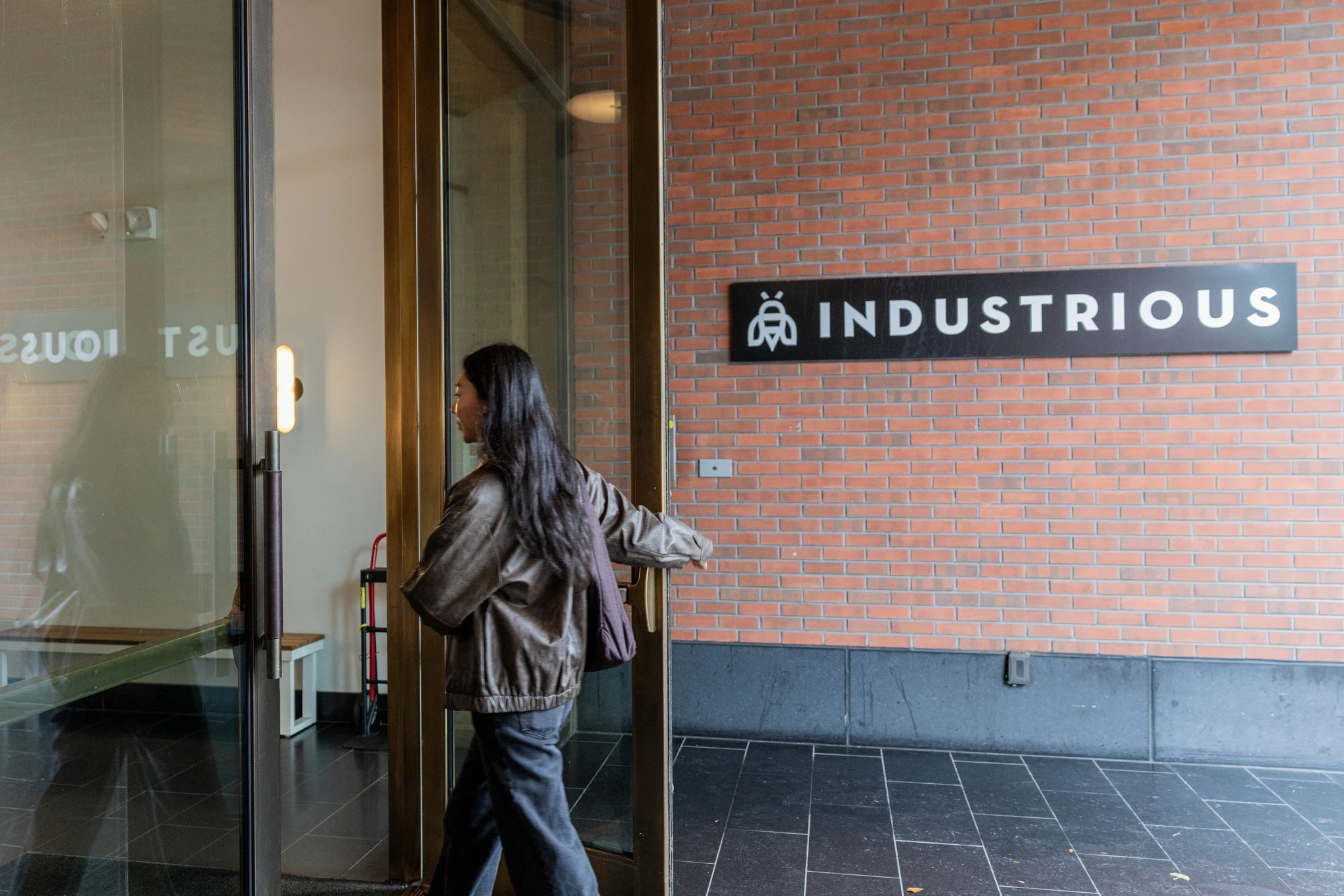 Premium business address